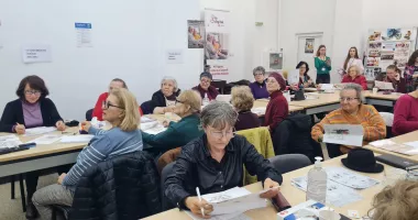 La Biblioteca Județeană, educația nu are vârstă. Seniorii constănțeni învață engleza de la zero - 2