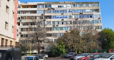 Panică în blocurile de pe Valea Portului din Constanța. Locatarii se tem că cedează solul - 6