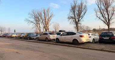 Crește tensiunea în cartierul Poarta 6! Zeci de șoferi vor rămâne fără locurile de parcare plătite - 2