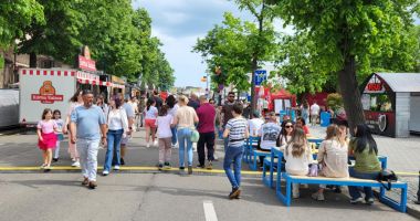 Constanța are nevoie de evenimente! Food Truck Festival, între plăcere și nervi - 5