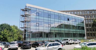 Stire din Social : Reabilitarea ambulatoriului de la Mangalia bate pasul pe loc