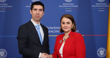 Oficiali NATO și ai Uniunii Europene, în vizită la Baza Aeriană Kogălniceanu - 3
