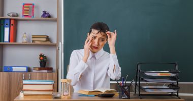 Stire din Cultură-Educație : Creșterea normei didactice a stârnit revoltă: „Este o optimizare contabilă, nu o reformă educațională”