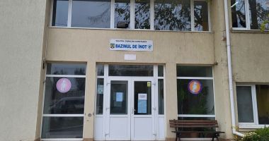 Criză teribilă la Palatul Copiilor. Fără căldură în bazin, sportivii se antrenează… pe uscat! - 3