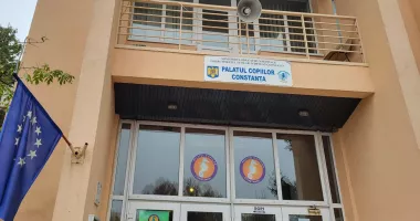 Ape tulburi la Palatul Copiilor Constanța. Directorul Eugen Albu, cu demisia pe birou! - 4