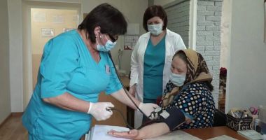 Stire din Social : Bolnavii din câteva sate constănţene își caută sănătatea la zeci de kilometri distanță