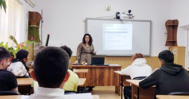 Alarmant! Medii încă neîncheiate cu doar câteva zile înainte de examenele naționale - 2