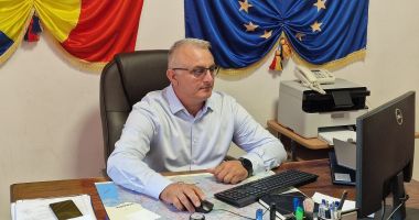 Stire din Politică-Administrație : Adrian Costache, viceprimarul cu atribuţii de primar din Mihai Viteazu: "Voi candida în 2024"