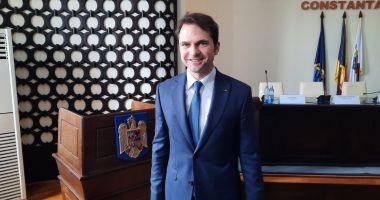 Foto - Ministrul Sebastian Burduja i-a certat pe primari! 