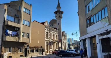 Stire din Social : Rugile le-au fost ascultate: Moscheea "Carol I" intră în reabilitare