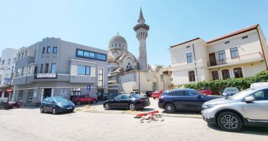 Austeritatea lasă în ruină un monument național. Moscheea Carol I se degradează de la o zi la alta - 2