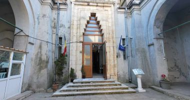 Constanța turistică 2025. Moscheea "Carol I", măcinată de o degradare avansată - 5