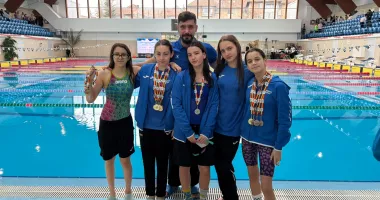 Salbă de medalii pentru înotătorii constănțeni. Amalia Lupea a doborât două recorduri naționale