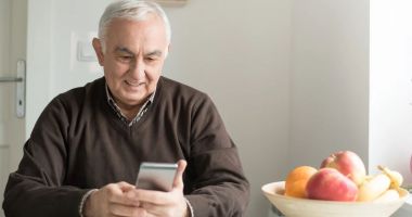 Stire din Sănătate : Riscați să vă pierdeți vederea dacă ignorați anumite simptome
