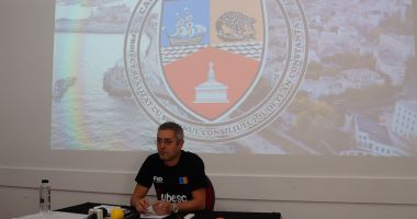 Stire din Sport : Cinci sute de elevi constănțeni implicați în „Caravana Redescoperă Oina”