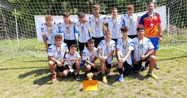 Stire din Sport : Juniorii II de la Tradisport Constanţa au devenit vicecampioni naţionali