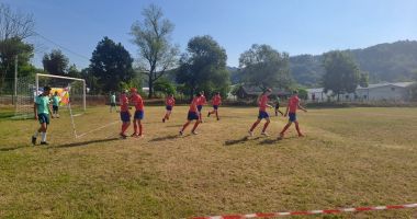 Stire din Sport : Tradisport Constanţa, evoluţie dezamăgitoare la Campionatul Naţional de Oină pentru Juniori I