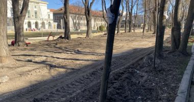 Încet, dar sigur? Va fi parcul de lângă Teatrul Național "Oleg Danovski" gata până la începutul verii? - 6