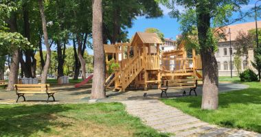 Parcul prinde culoare, teatrul - speranță. Centrul Constanţei va avea un nou look - 4