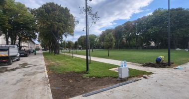 Parcul prinde culoare, teatrul - speranță. Centrul Constanţei va avea un nou look - 2