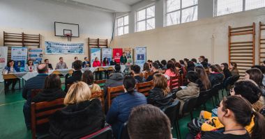 Sute de elevi din țară au venit la Constanța, gazdă a patru olimpiade naționale - 2
