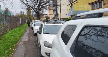 Stire din Eveniment : Revoltă pe strada Primăverii! Poliția spune STOP, șoferii nu vor să cedeze