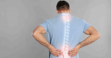Stire din Sănătate : Vreți să preveniți apariția osteoporozei? Schimbați-vă stilul de viaţă!