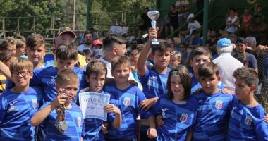 Stire din Sport : Clubul Sportiv Ovidiu invită copiii la mişcare. "Vrem să îmbinăm utilul cu plăcutul"