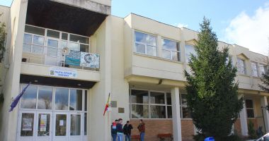 Din ciclul "noaptea ca hoții". Soarta Palatului Copiilor, decisă pe mutește, fără știința "generalului"? - 2