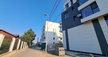 Locuitorii din Palazu Mare și-au strigat supărarea în stradă: "Nu avem parcuri, dar se ridică blocuri!" - 6