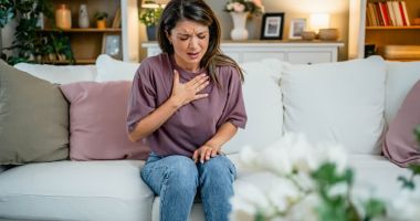 Stire din Sănătate : Palpitațiile pot duce la complicații severe, inclusiv riscul de stop cardiac