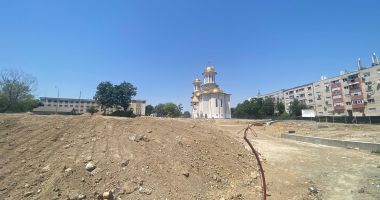 Șantierul parcului de la Galeriile Soveja, într-un punct critic. „Se lucrează, însă cu frâna de mână trasă“ - 2