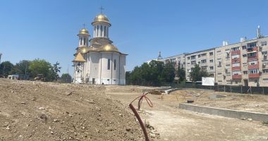Șantierul parcului de la Galeriile Soveja, într-un punct critic. „Se lucrează, însă cu frâna de mână trasă“ - 3