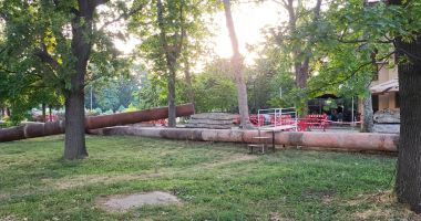 Parcul de la Gară arată ca după bombardamente! Slalom printre ţevi, gropi şi şantiere în lucru - 5