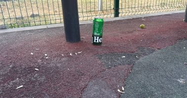 Copiii se joacă printre chiștoace și mizerie! Parcurile din Constanța, preferatele vandalilor - 3