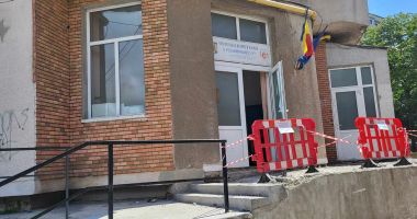 Vârstnici cu suflet mare, care îşi  ajută semenii la necaz. "Noi vrem să le fim alături tuturor" - 2