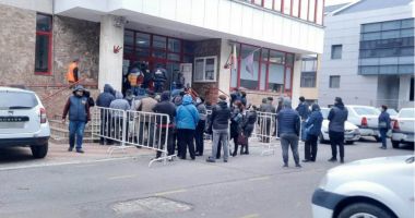 Urmaşii persecutaţilor etnic sunt (dez)amăgiţi! "Ce mai aşteaptă? Să murim?" - 2