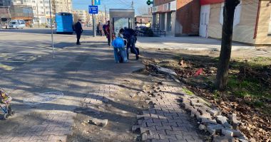 Piața Tomis 3, blocată în trecut! Huliganii și vânzătorii ambulanți fac "legea" în zonă - 2