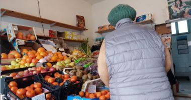 Constănțenii, șocați de prețurile din piață! Verdețuri de primăvară, la tarife de iarnă! - 3