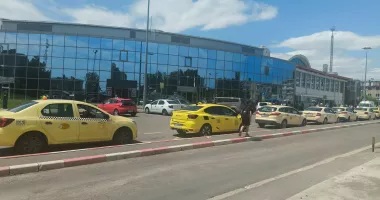 Dezvăluiri din interiorul mafiei taxiurilor din Constanța: „De la Gară până în Tomis 3 cer 70 de lei” - 2