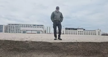 Stire din Social : Plaje cu trepte abrupte. Un fenomen care modifică litoralul românesc