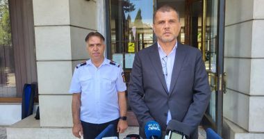 Stire din Politică-Administrație : Prefectul Silviu Coșa a dat semnalul pentru începerea controalelor la stațiile de carburanți