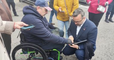 Protest în fața Primăriei Constanța, gestionat cu TACT de viceprimarul Ionuț Rusu - 2