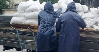 Stire din Politică-Administrație : Alertă maximă! Ciclonul „Barbara” pune la încercare autoritățile din județul Constanța