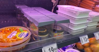 Măsuri disperate pe rafturile magazinelor, de teama hoților. "Am ajuns să punem sigilii pe salam!" - 3