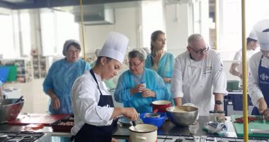 Premieră la Liceul "Virgil Madgearu". Primul program de gastronomie sustenabilă din România - 2