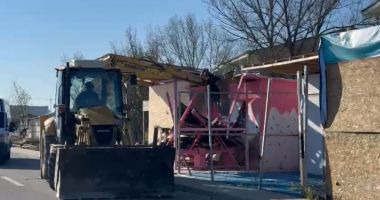 Promenada din Năvodari, eliberată cu forța. Terasele ilegale, demolate! - 3