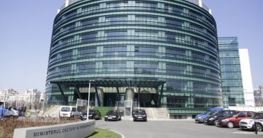 Angajații muzeelor și bibliotecilor, pregătiți de protest: "În teritoriu sunt salarii mai mici decât în București" - 2