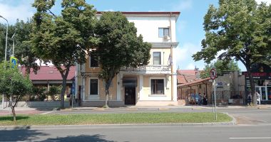 Angajații Casei de Asigurări de Sănătate din Constanța ies în stradă. "Eliberarea rețetelor pentru bolnavi, în pericol!" - 2