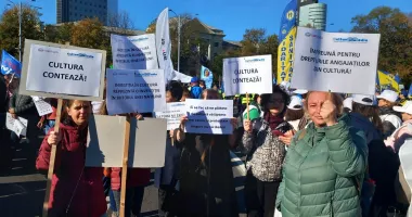 Stire din Cultură-Educație : Lovitură pentru angajații din muzee și biblioteci? Indemnizația de doctorat ar scădea din 2026